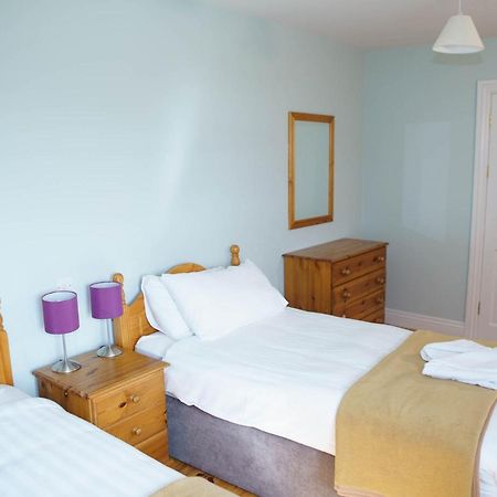 Dingle Courtyard Cottages 4 Bed By Trident Holiday Homes Esterno foto