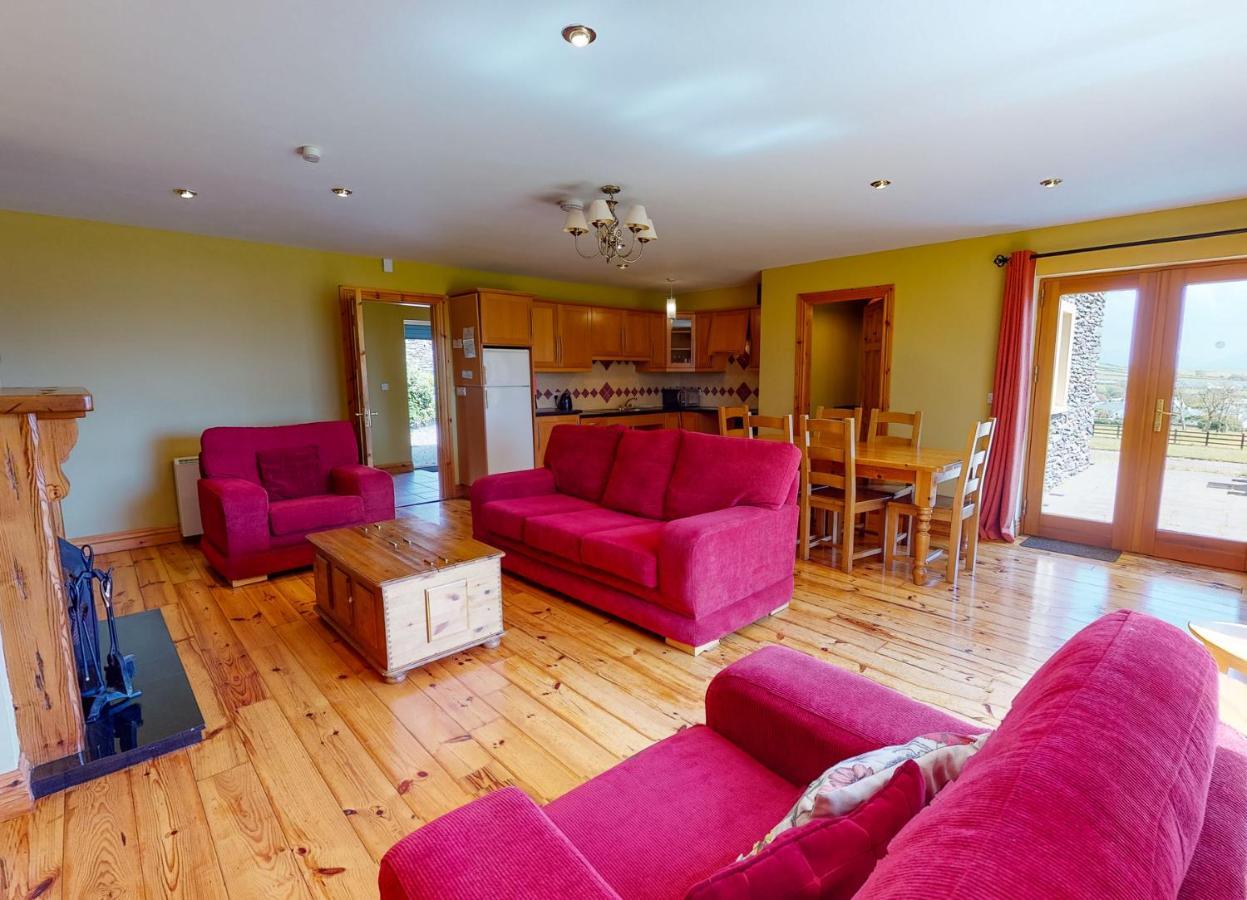Dingle Courtyard Cottages 4 Bed By Trident Holiday Homes Esterno foto