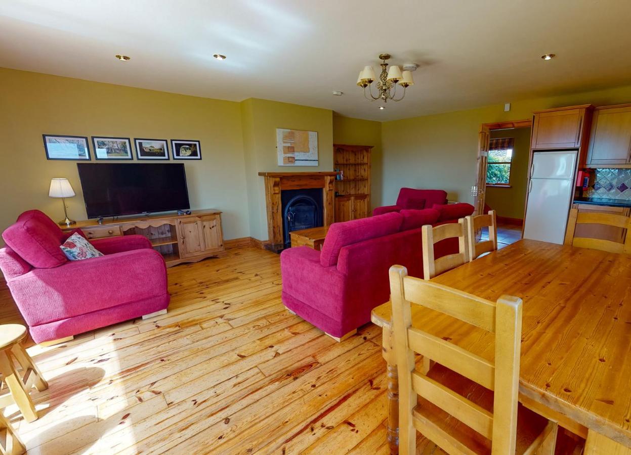 Dingle Courtyard Cottages 4 Bed By Trident Holiday Homes Esterno foto