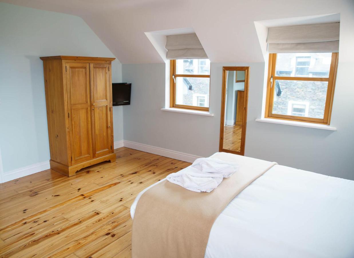 Dingle Courtyard Cottages 4 Bed By Trident Holiday Homes Esterno foto